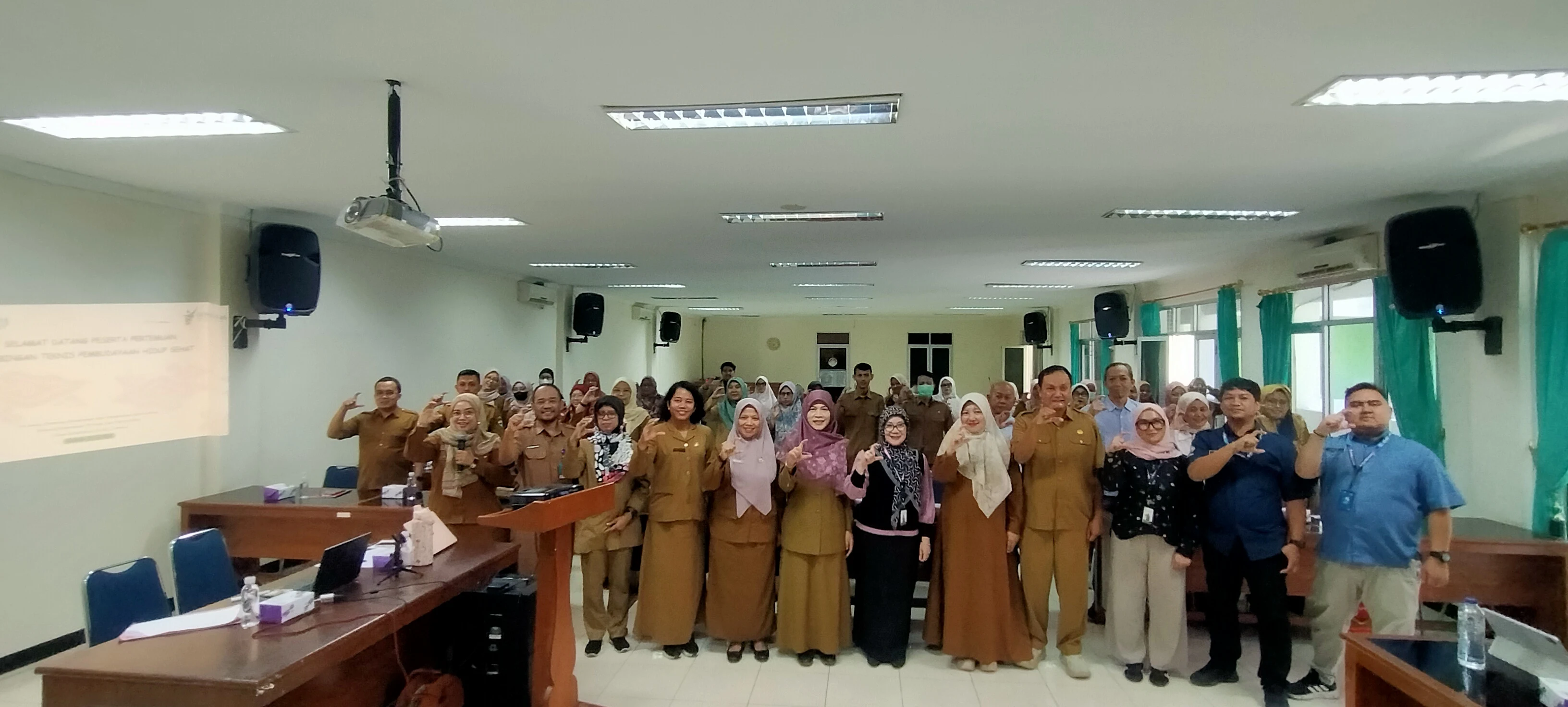 Dinas Kesehatan Provinsi Jawa Barat Gelar Pendampingan Pembudayaan Hidup Sehat di Kota Cirebon